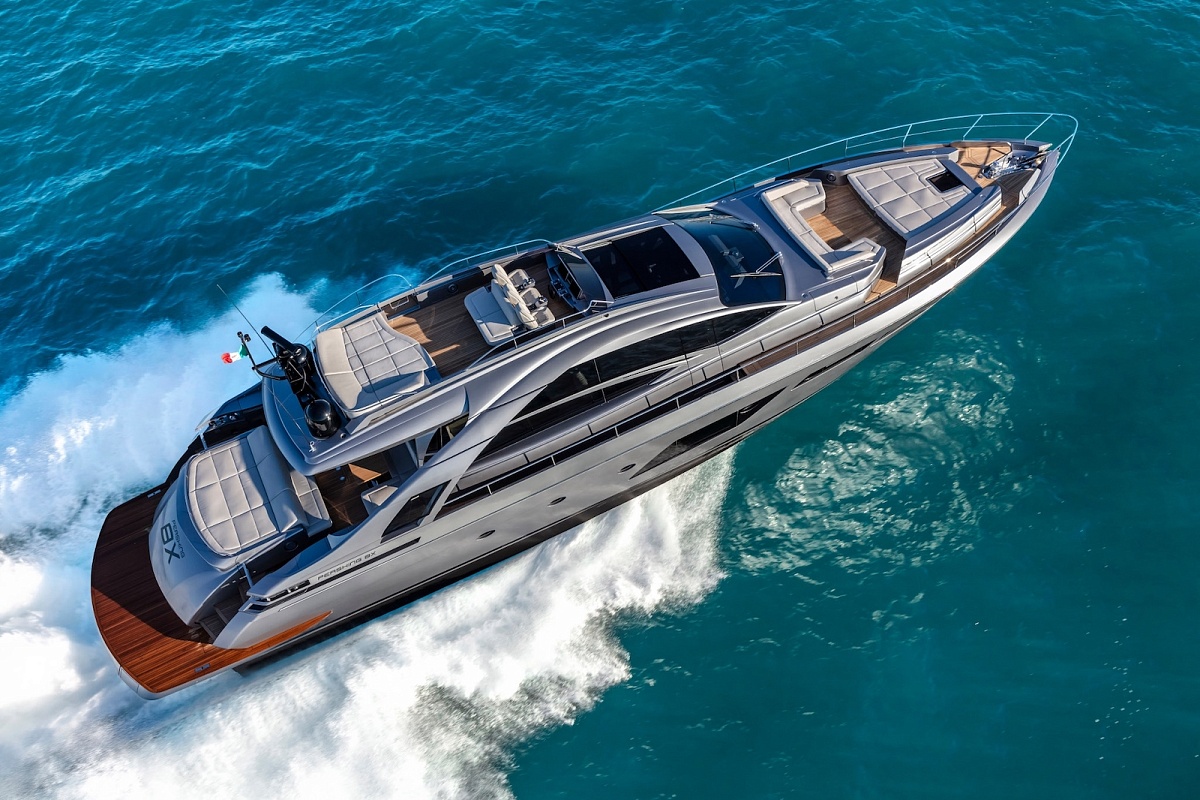 Чартер яхты Pershing 8X Beyond на Ибице - Балеарские островах